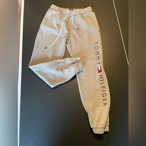 Adult Extra Small Gray Tommy Hilfiger Sweatpants